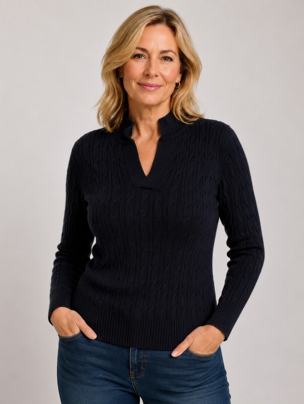 LIZ CLAIBORNE cable knit sweater
